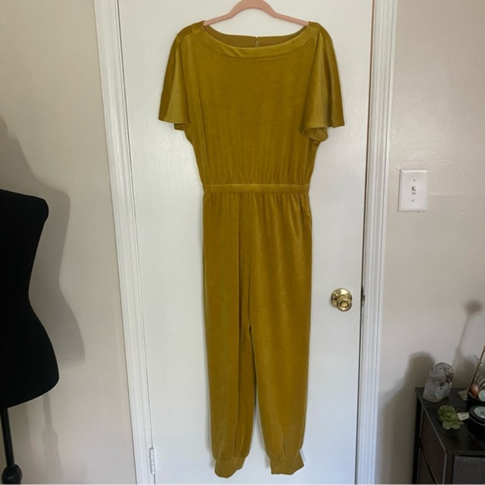 Anthropologie Saturday Sunday Linda Yellow Velvet Jogger Jumpsuit Women's - XS